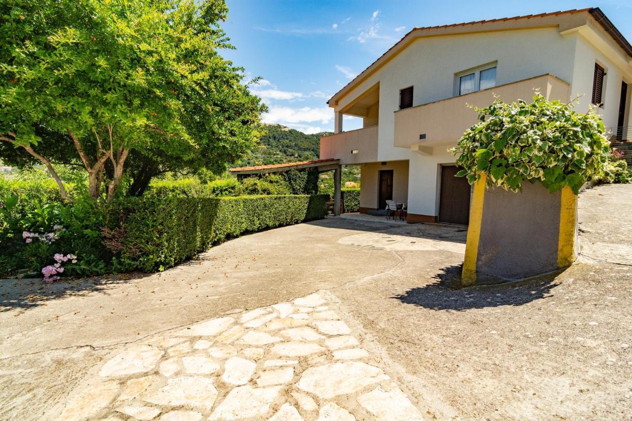 Apartment Dumicic 1 Mundanije 외부 사진